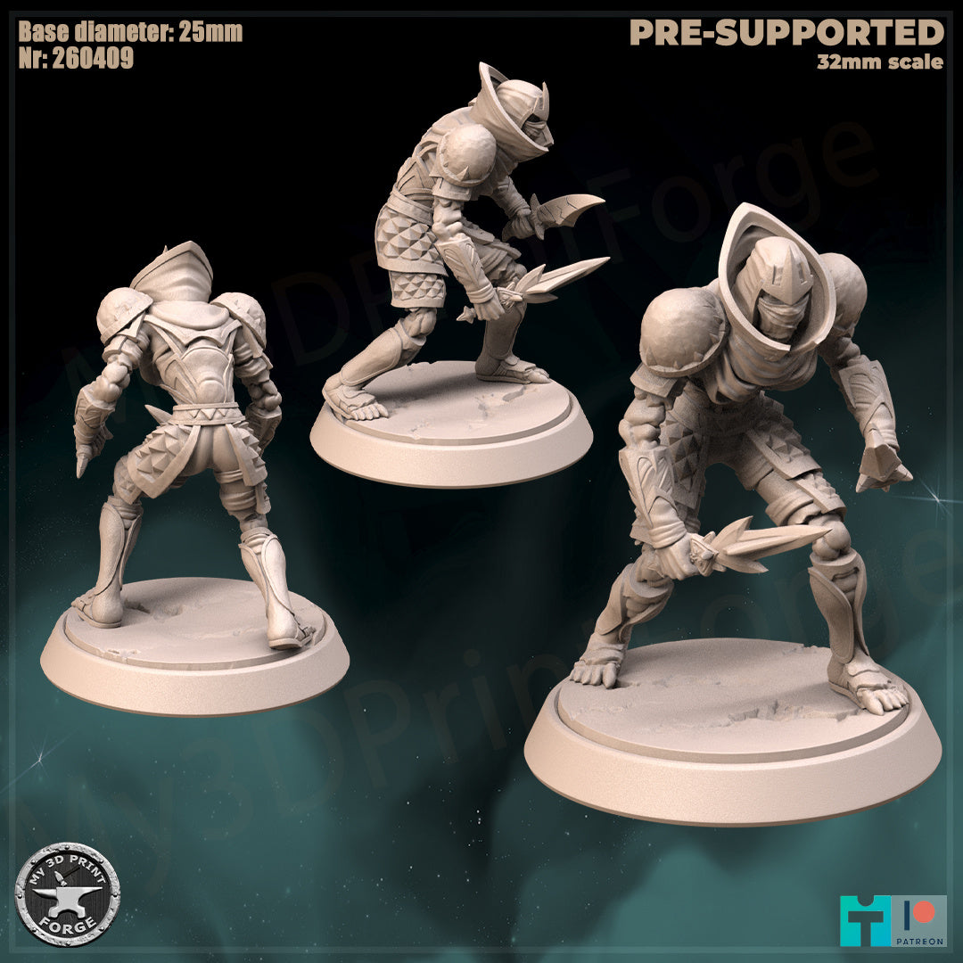 Undead Female Rogue, Classic Armor, 2 Poses - Unpainted Miniature