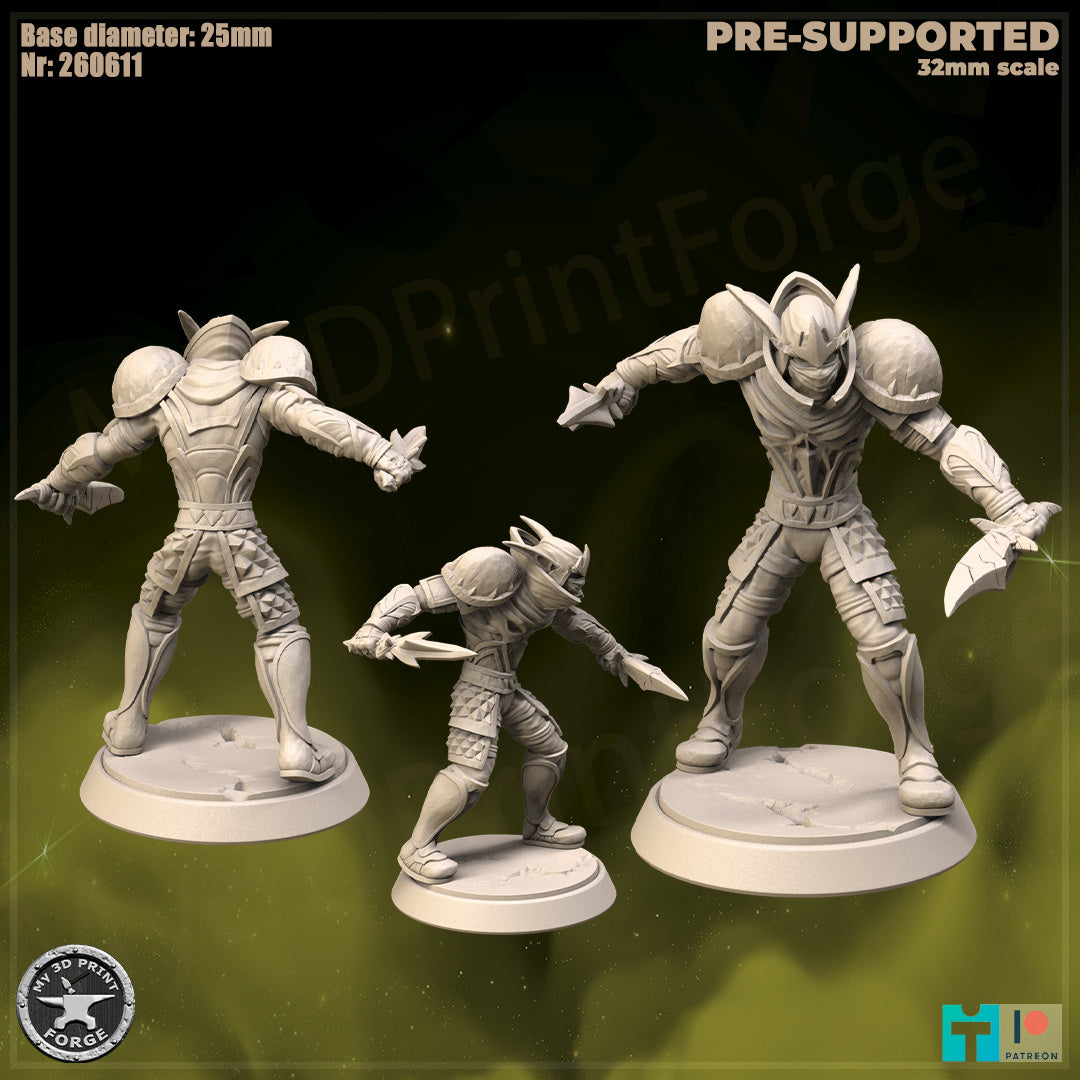 Elf Rogue, Classic Armor - 32mm Scale - Unpainted Miniature
