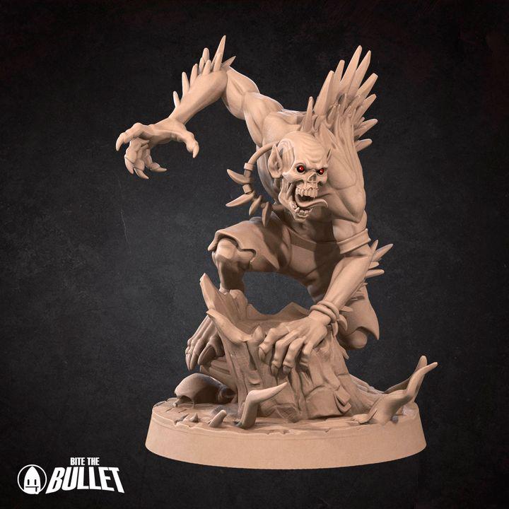 Vampire Ghoul - 32mm, 35mm Scale - Unpainted Miniature for DnD, Pathfinder, Tabletop RPGs - Bite the Bullet
