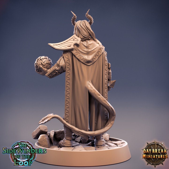 Tiefling Battle Mage, Emil Luckso - 32mm Scale - Unpainted Miniature