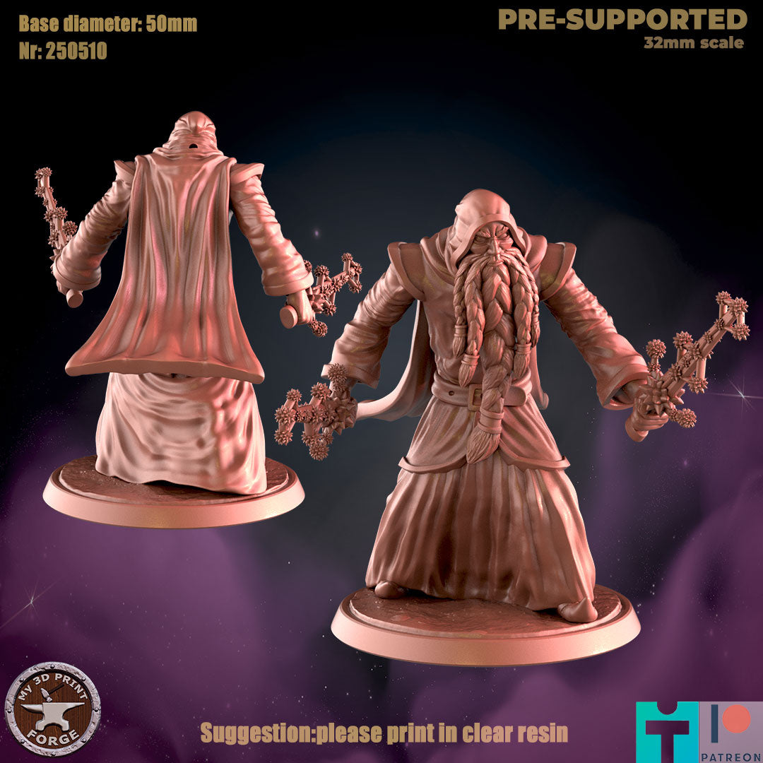 The Observer, 2 Poses - 32mm Scale - Unpainted Miniature