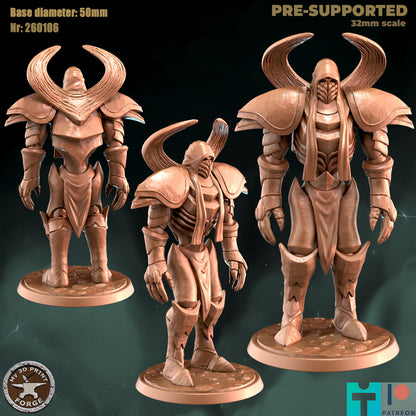 Twin Emperor - 32mm Scale - Unpainted Miniature