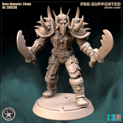 Warrior, Classic Armor, 3 Poses - 32mm Scale - Unpainted Miniature