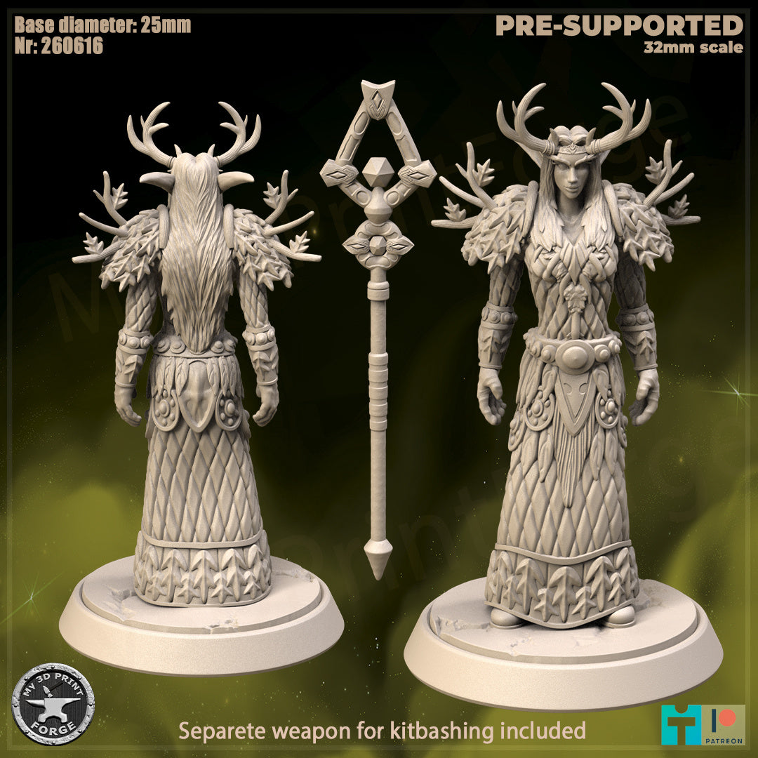 Female Elf Druid, Classic Armor - 32mm Scale - Unpainted Miniature