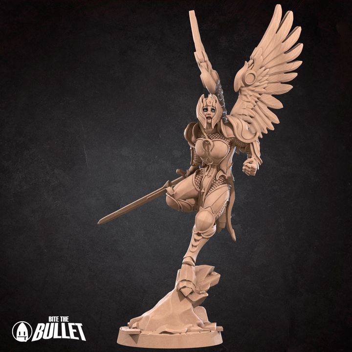 Female Aasimar Paladin - 32mm, 35mm Scale - Unpainted Miniature