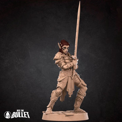 Githyanki Fighter | 32mm, 35mm Scale | Unpainted Miniature