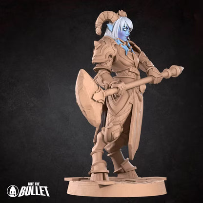 Horned Humanoid Paladin - Unpainted Miniature
