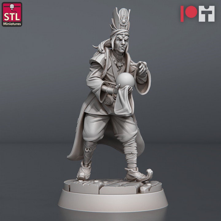 Male Fortune Teller - Carnival Set - Unpainted Miniature