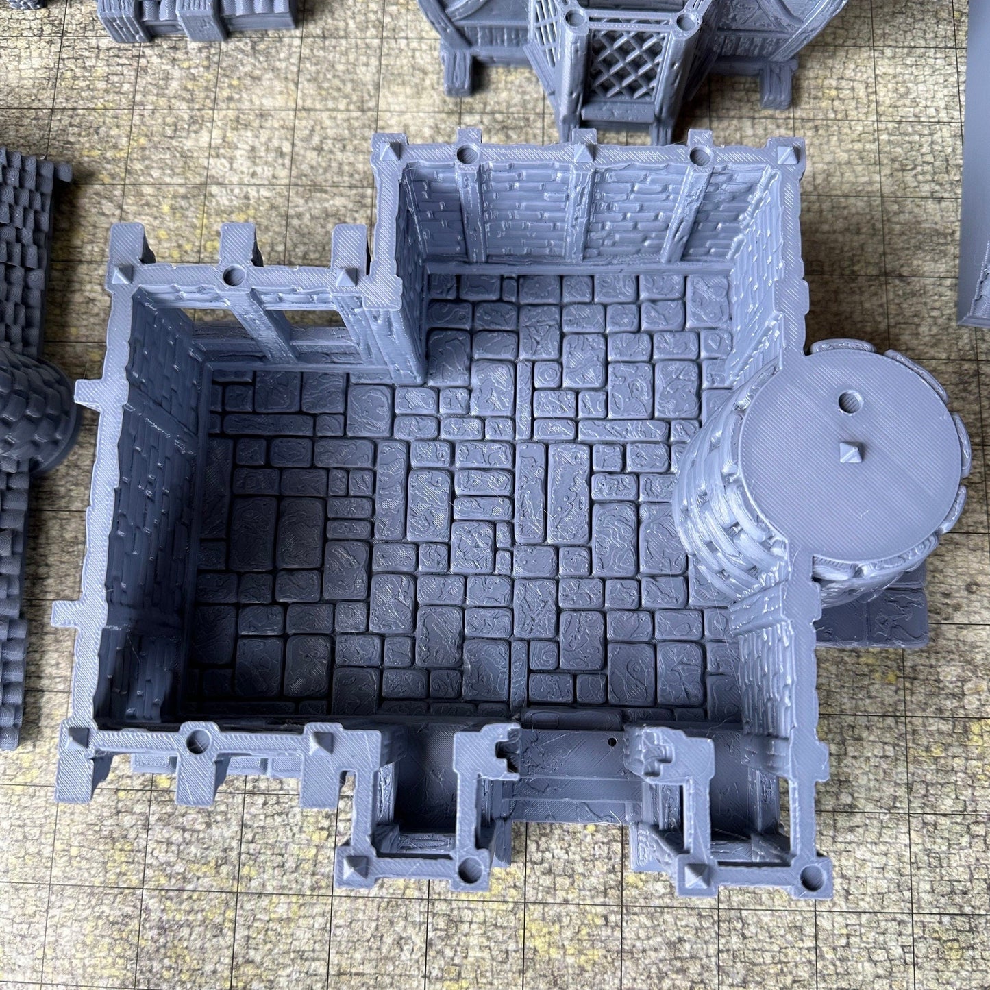 Weapon Store - Tabletop Terrain - Unpainted Miniature