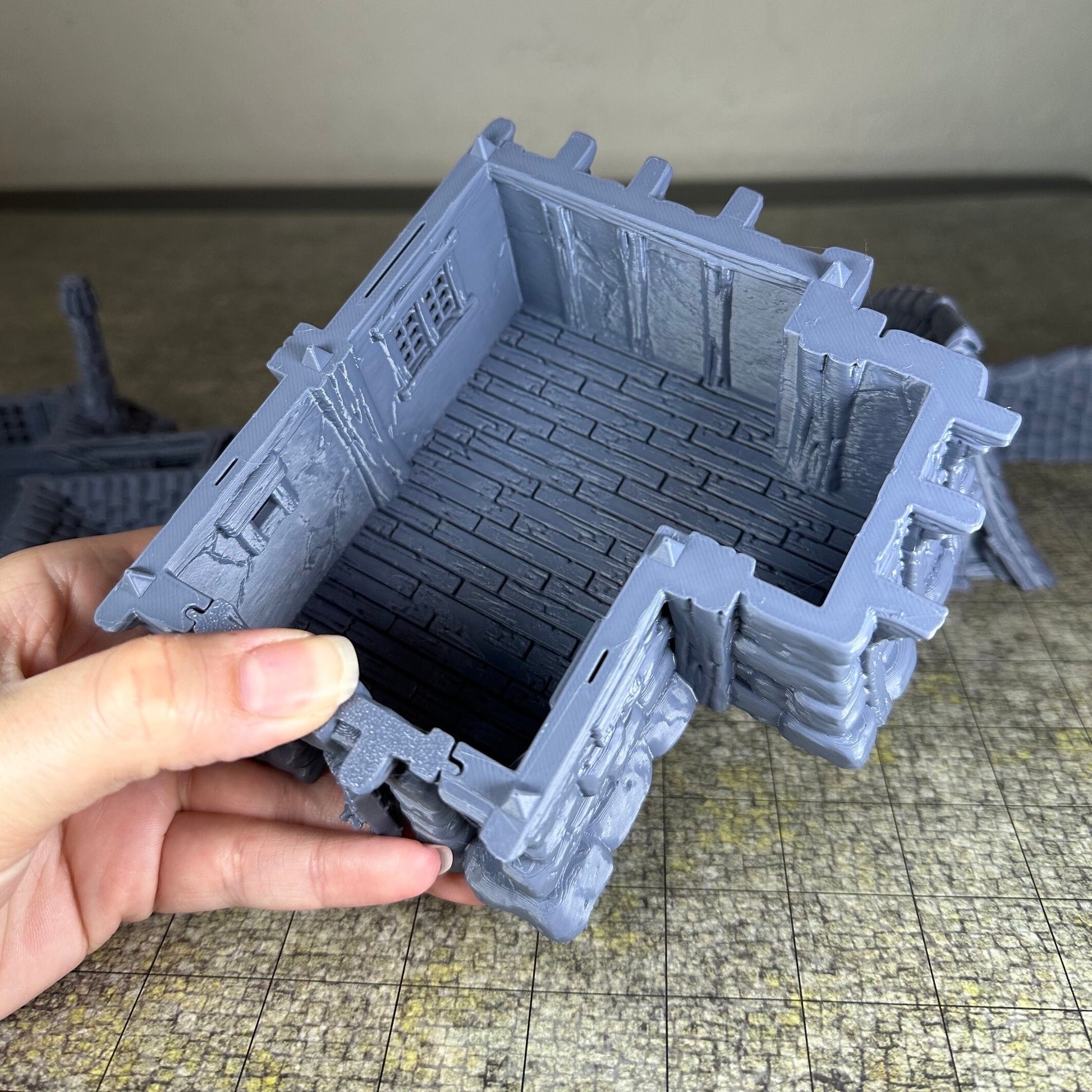 Small House - Tabletop Terrain - Unpainted Miniature