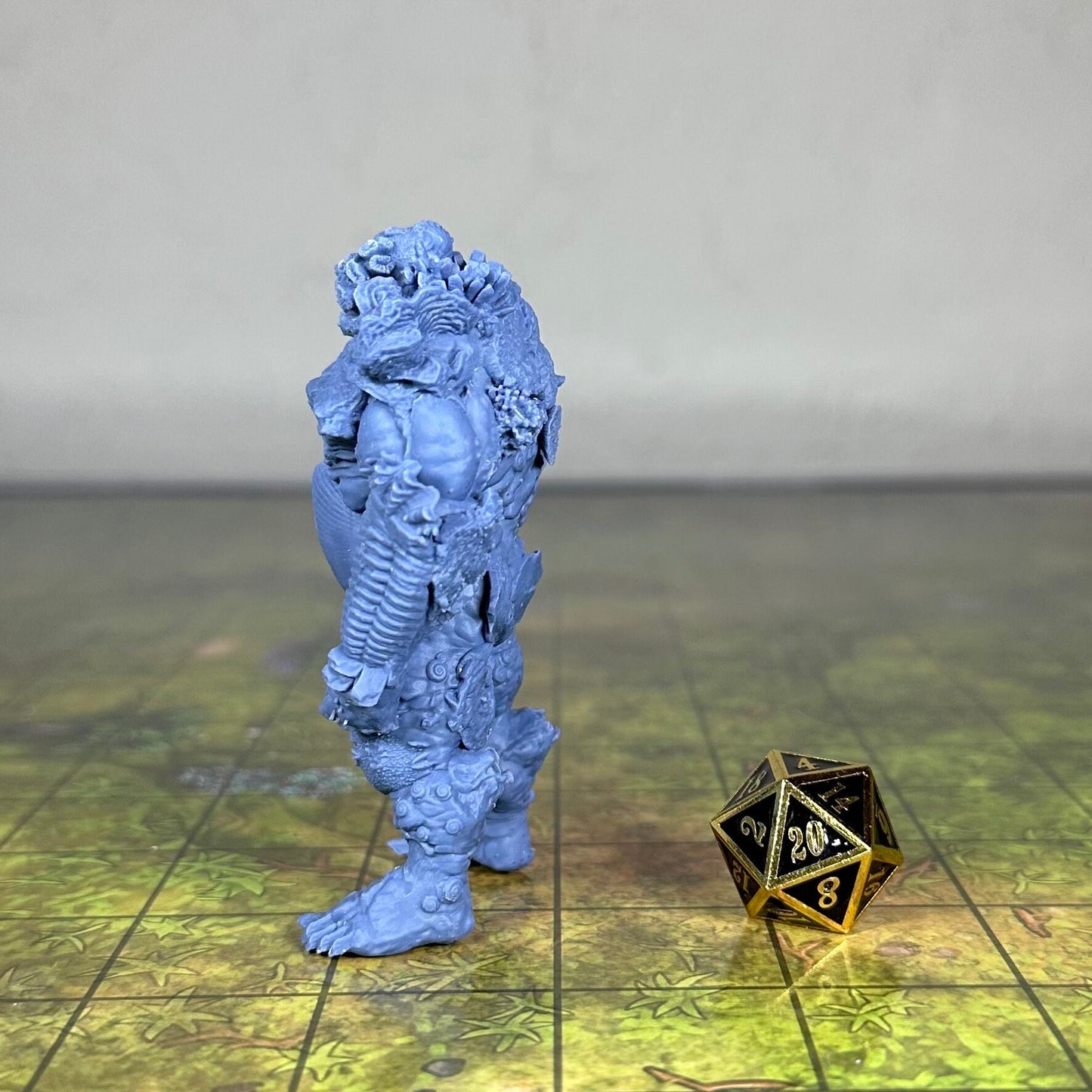 Arcopora the Walker - Standing - Coral Construct - Unpainted Miniature