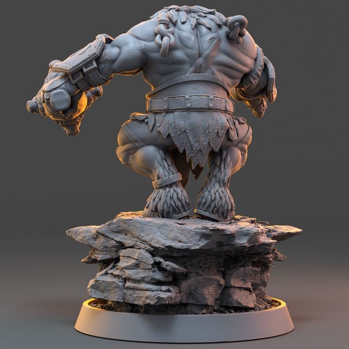 Draknar Bonecrusher - The Ironmane Minotaurs of Emberhold - Unpainted Miniature