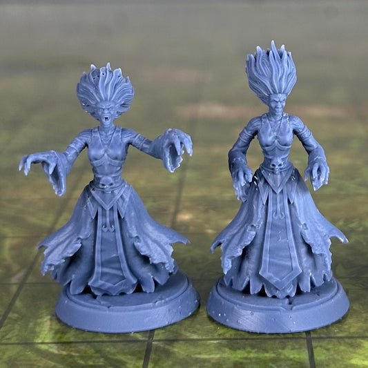 Banshee - 2 Poses - Unpainted Miniature