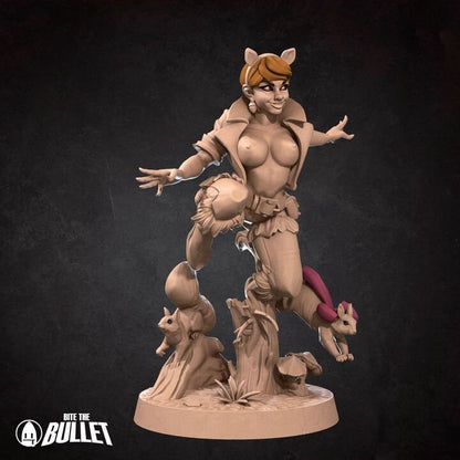 Doreen - Pinup - Grove Haven Set - Unpainted Miniature