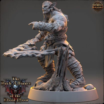 Drusco Bloodthorne - Dark Alliance of the Blood Moon - Unpainted Miniature