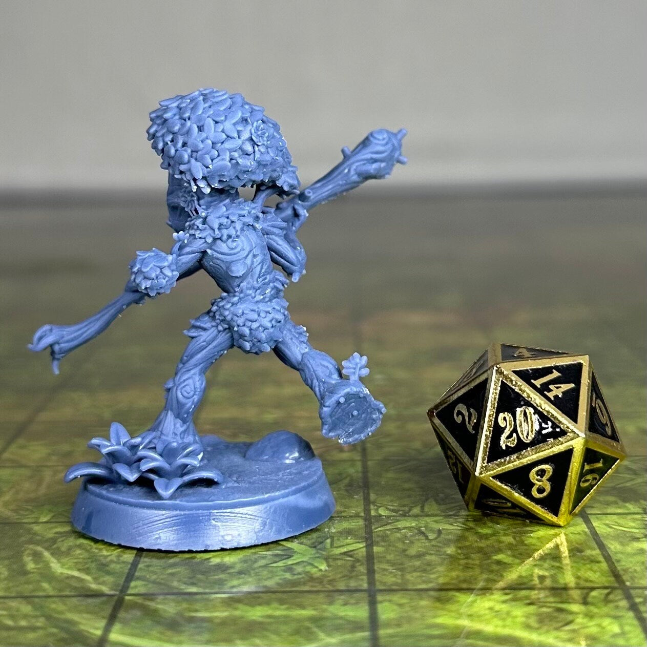 Treant Sapling - Unpainted Miniature