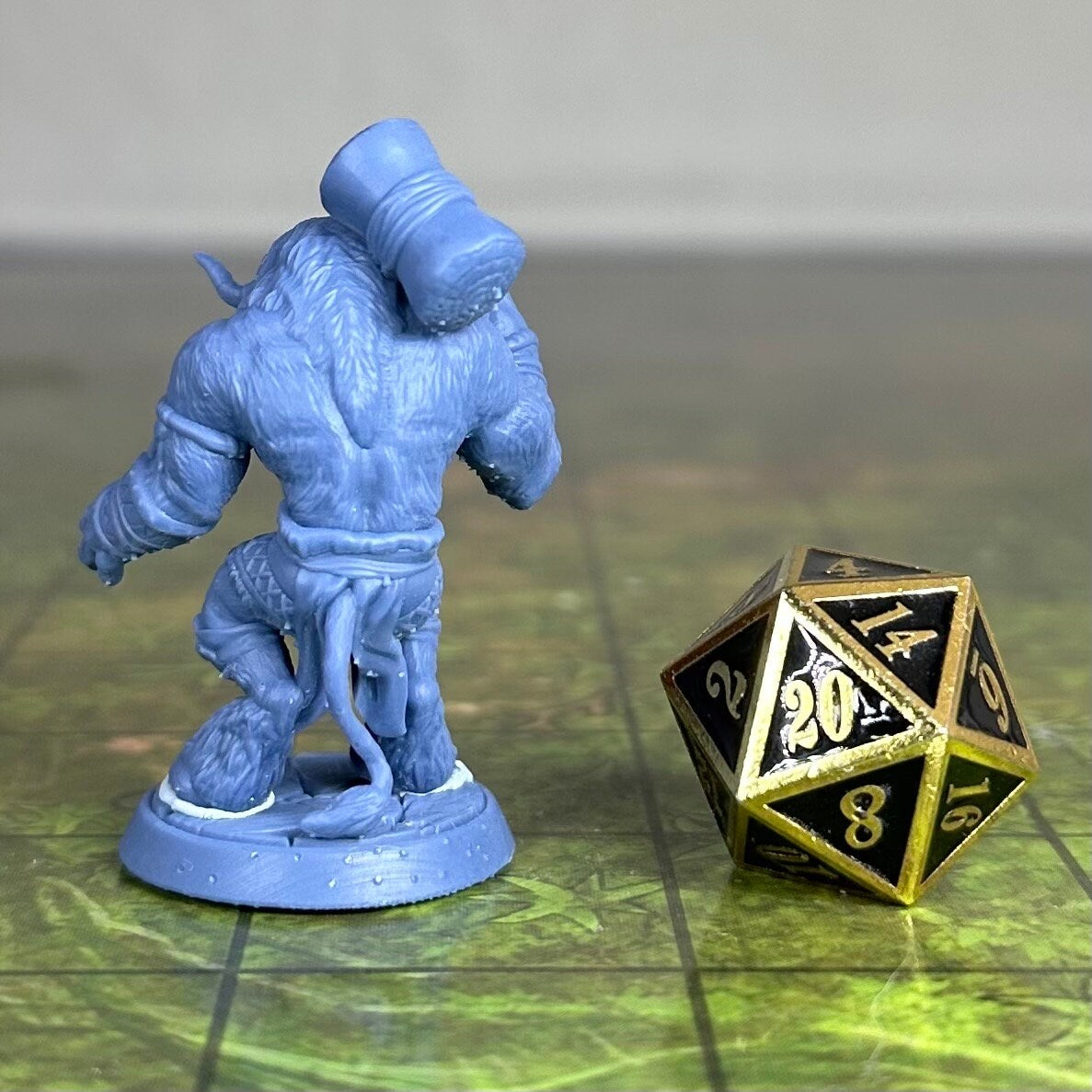 Minotaur with Mace - 32mm Scale - Unpainted Miniature