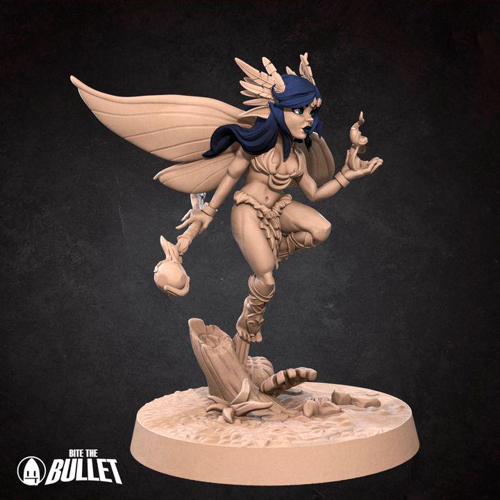 Pixie Druid, Female Pixie - 32mm, 35mm Scale - Unpainted Miniature for DnD, Pathfinder, Tabletop RPGs - Bite the Bullet