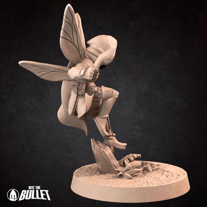 Pixie Rogue, Male Pixie - 32mm, 35mm Scale - Unpainted Miniature for DnD, Pathfinder, Tabletop RPGs - Bite the Bullet