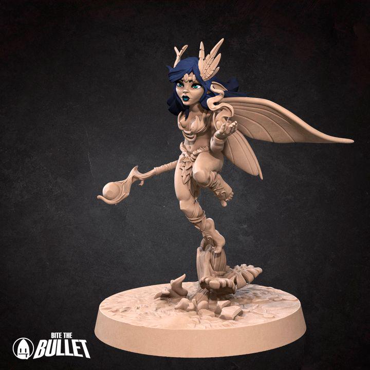 Pixie Druid, Female Pixie - 32mm, 35mm Scale - Unpainted Miniature for DnD, Pathfinder, Tabletop RPGs - Bite the Bullet