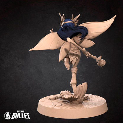 Pixie Druid, Female Pixie - 32mm, 35mm Scale - Unpainted Miniature for DnD, Pathfinder, Tabletop RPGs - Bite the Bullet