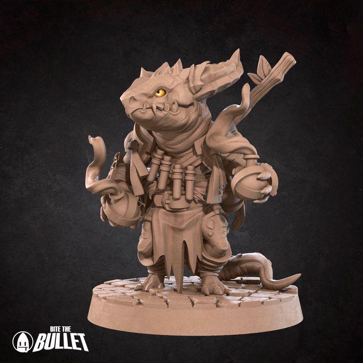 Kobold Alchemist with Flasks - 32mm, 35mm Scale - Unpainted Miniature for DnD, Pathfinder, Tabletop RPGs - Bite the Bullet