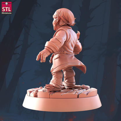 Hostel Guest, Pose B, Halfling Hostel Set - Townsfolk - 32mm Scale - Unpainted Miniature for DnD, Pathfinder, Tabletop RPGs - STL Miniatures