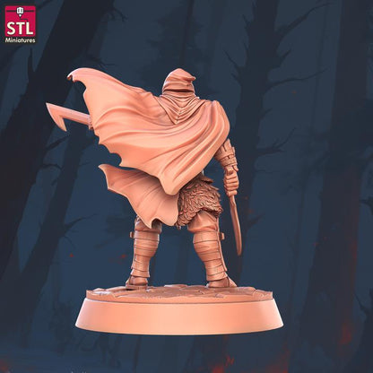 The Warden - 32mm Scale - Unpainted Miniature