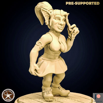 Goblin Female - Unpainted Miniature