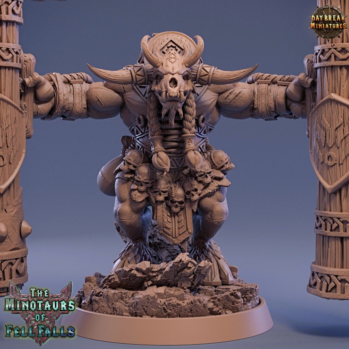 Jauger Bloodcrush - Minotaur with Totems - Unpainted Miniature