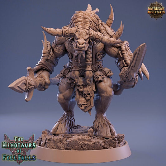 Tumnus Greathoove - Minotaur Spearman - Unpainted Miniature