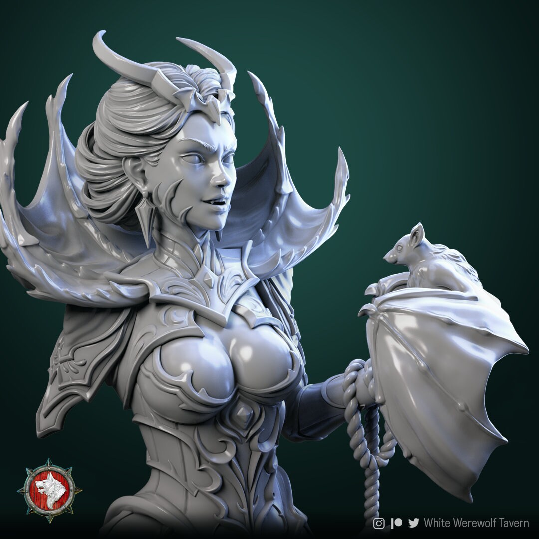 Mistress of Blood - Vampire Queen Bust