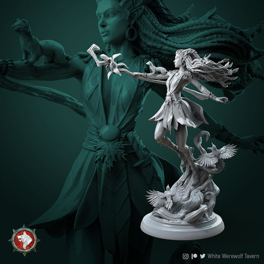 Lesika Light-Eyed - Elven Druid - Unpainted Miniature