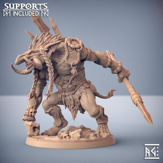 Troll Hunter - Pose C - Svartwood Troll Set - Unpainted Miniature