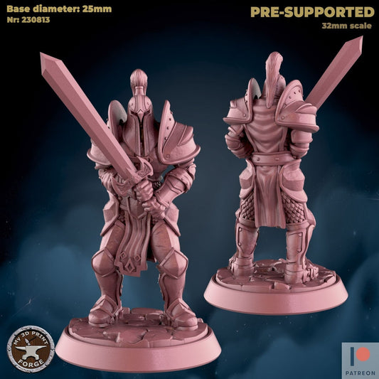 Female Footman with Sword - Unpainted Miniature