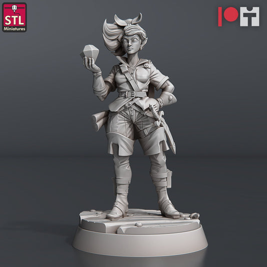 Female Treasure Hunter - Unpainted Miniature