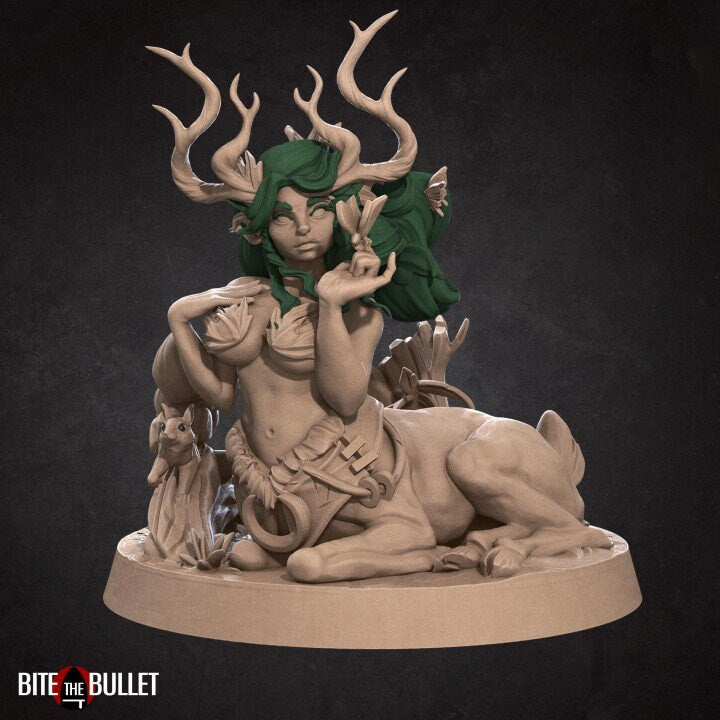 Kunara, the Dryad Beauty - Pinup - Unpainted Miniature