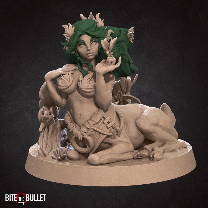 Kunara, the Dryad Beauty - Pinup - Unpainted Miniature