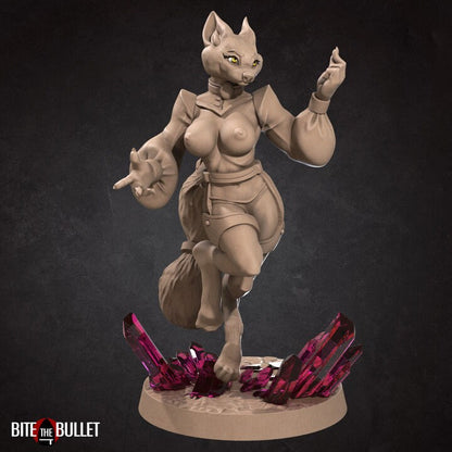 Foxfolk Maiden - 4 Poses - Pinup - Unpainted Miniature