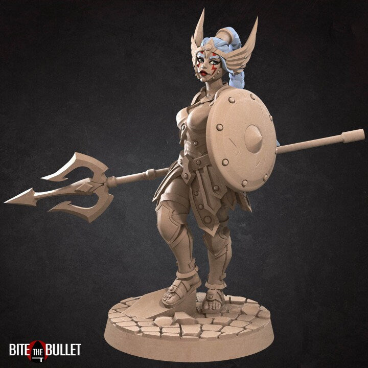 Hero Amazon - Pinup - Unpainted Miniature