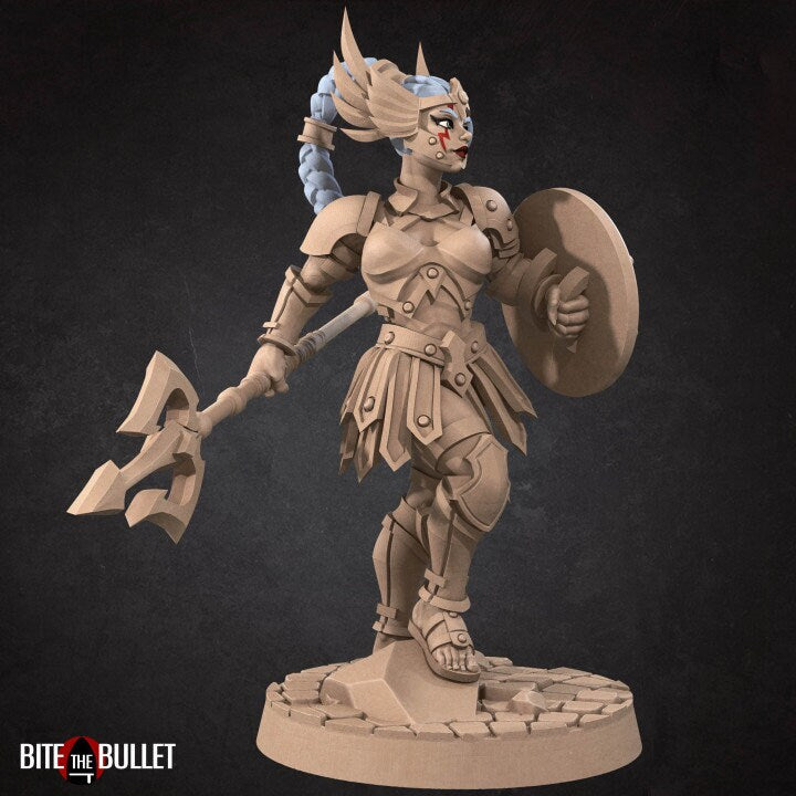 Hero Amazon - Pinup - Unpainted Miniature