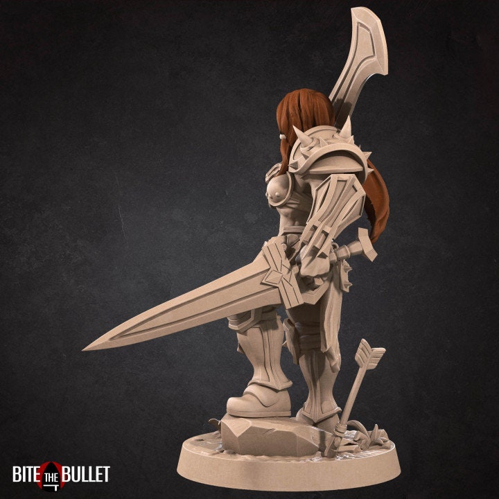 Hero Barbarian - Unpainted Miniature