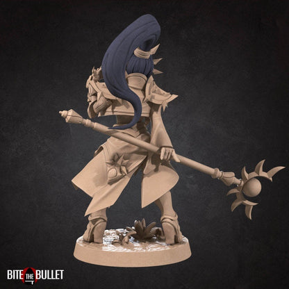 Hero Wizard - Unpainted Miniature