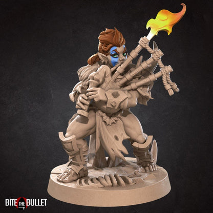 Halfling Bard - Unpainted Miniature