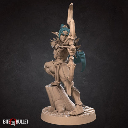 Alana, Elf Ranger - Unpainted Miniature