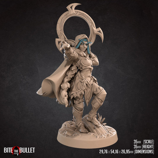 Eve, Elf Rogue - Unpainted Miniature