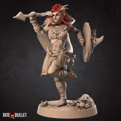 Anira, the Amazon Queen - Standing - Unpainted Miniature