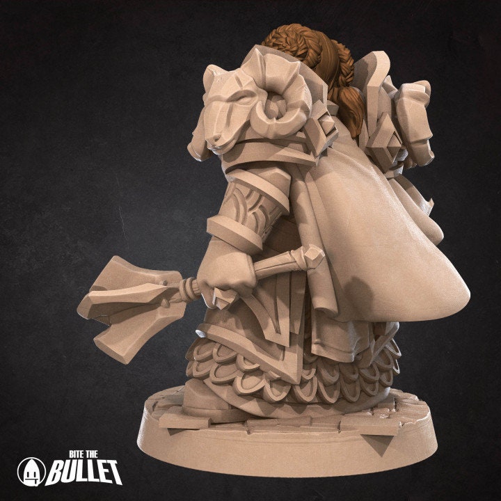 Dwarf Priestess - Unpainted Miniature