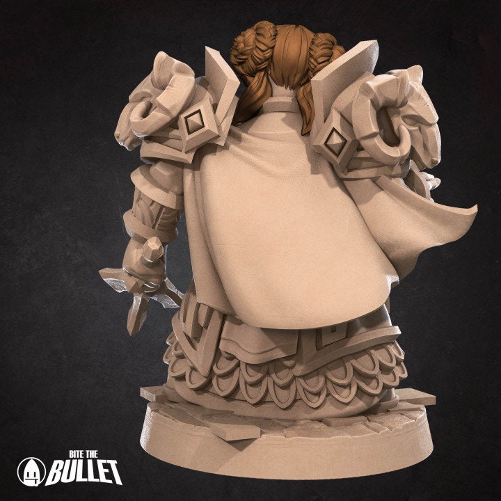 Dwarf Priestess - Unpainted Miniature